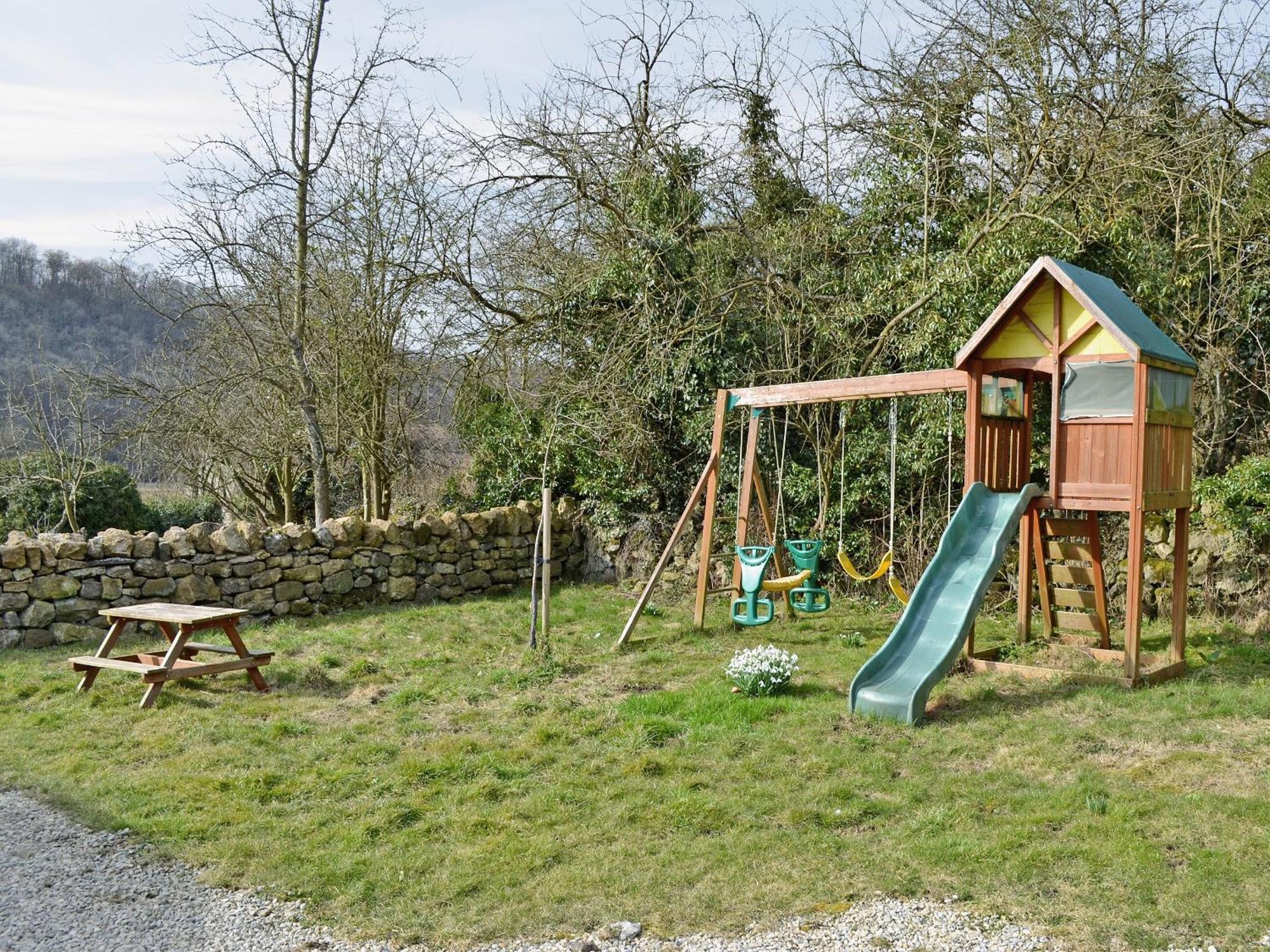 Swiss Cottage Rievaulx Exterior photo